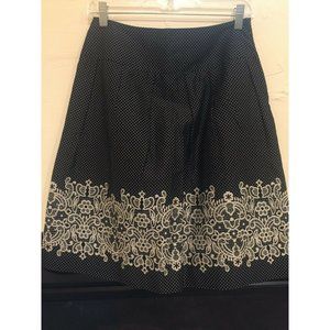 ANN TAYLOR LOFT BLACK IVORY  POLKA DOT FLORAL PATTERN A-LINE FLARE SKIRT SIZE 2P